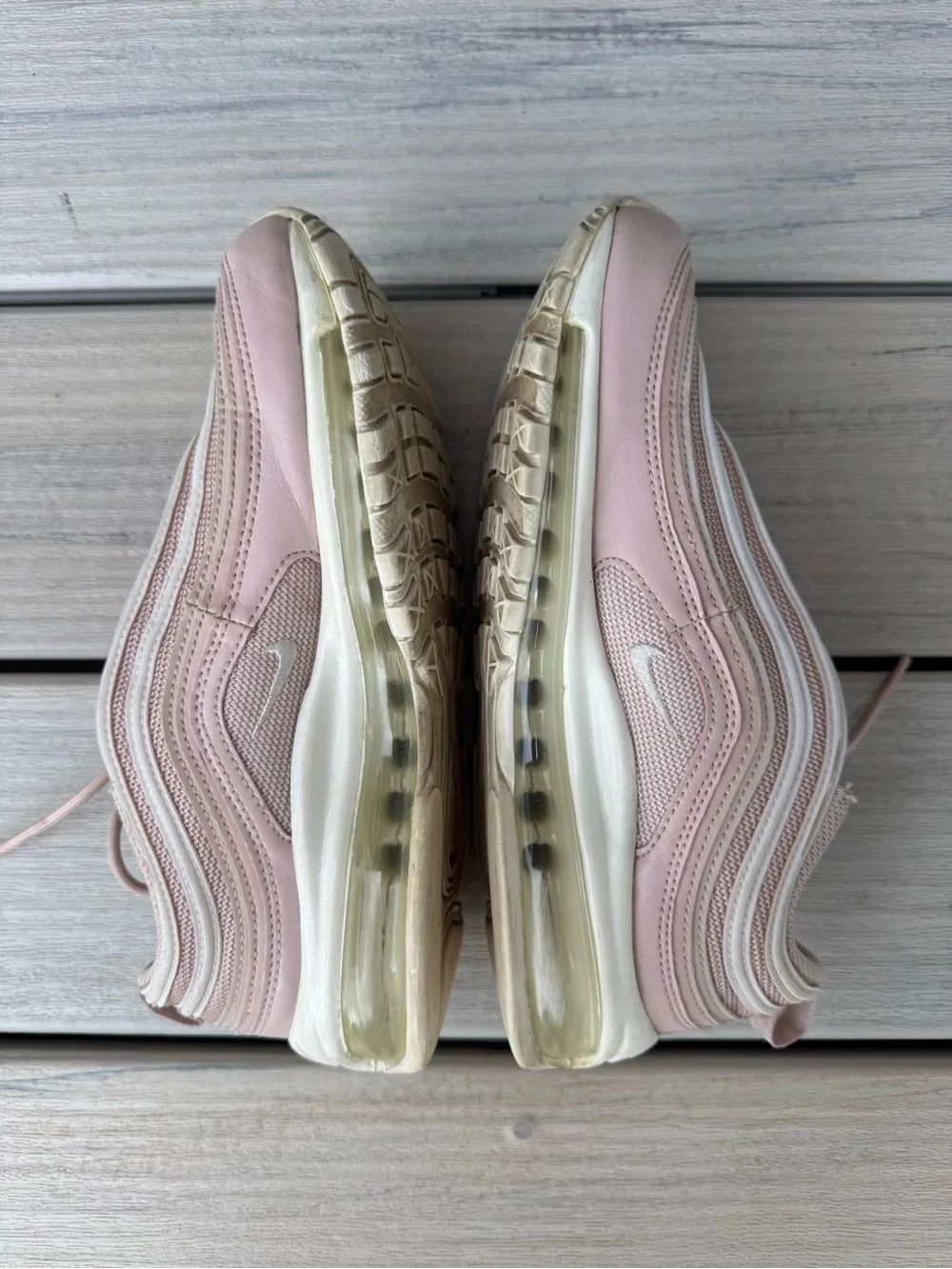 Nike Women’s Air Max 97 in Light Pink and White - Picture 4 of 8